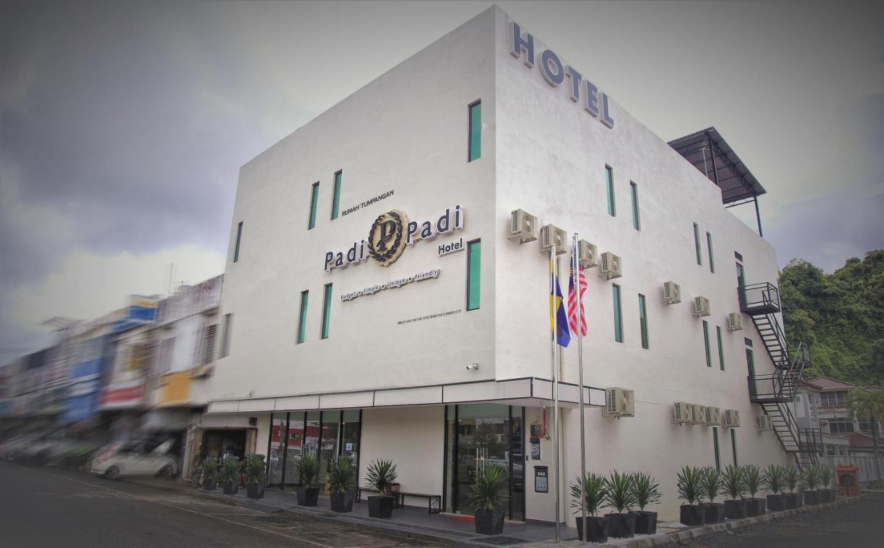 Padi Padi Hotel Kangar Ngoại thất bức ảnh
