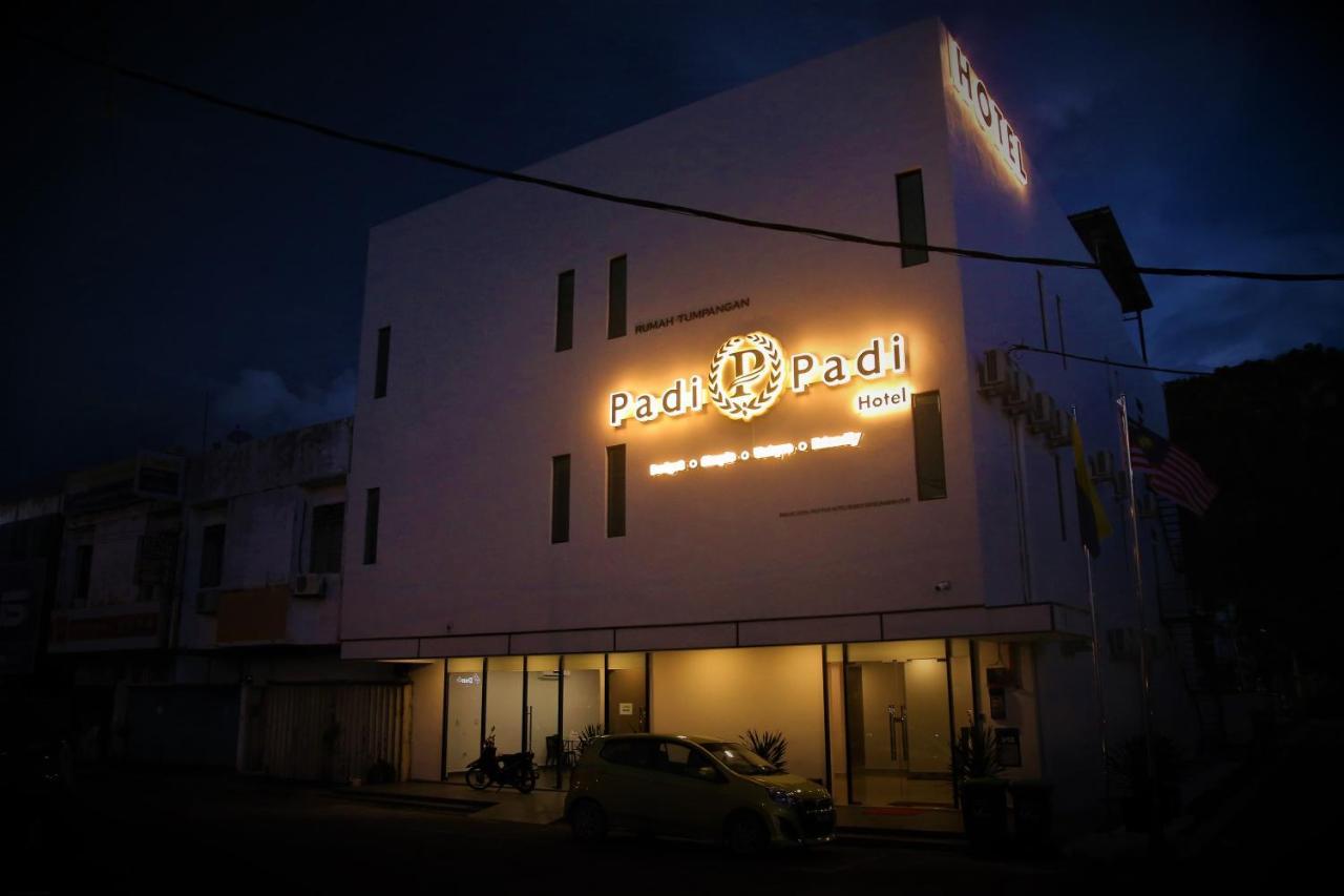 Padi Padi Hotel Kangar Ngoại thất bức ảnh