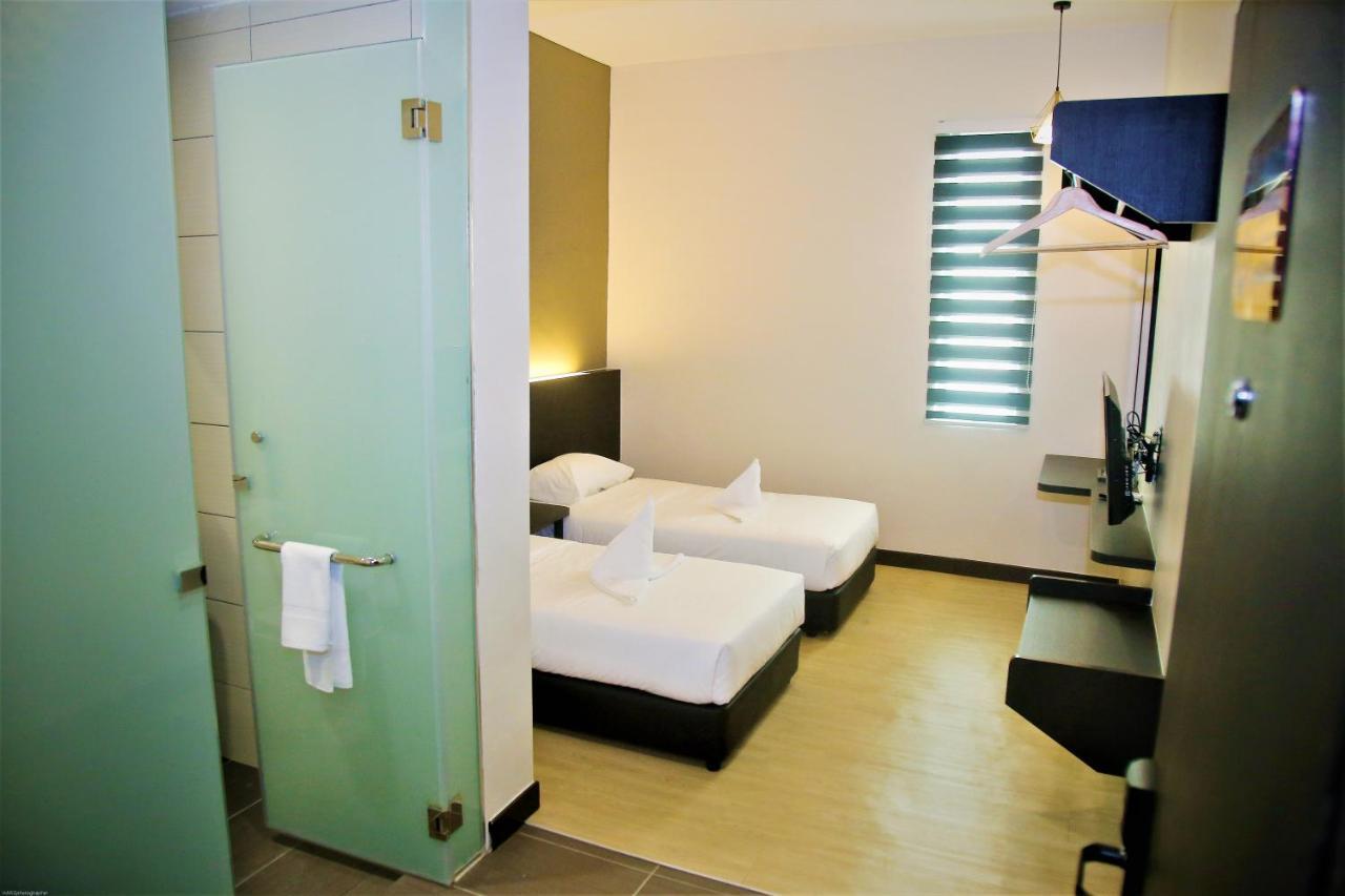 Padi Padi Hotel Kangar Ngoại thất bức ảnh